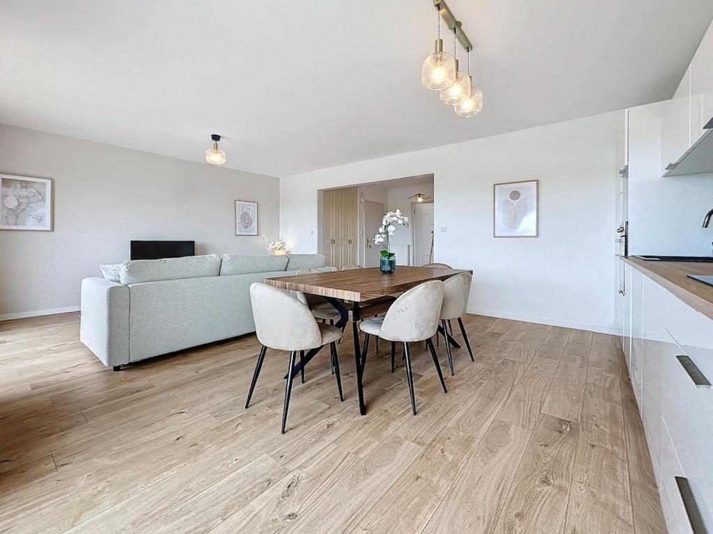 Superbe Appartement 6 personnes - Terrasse vue mer à Antibes - Climatisation - Parking Privé - 5