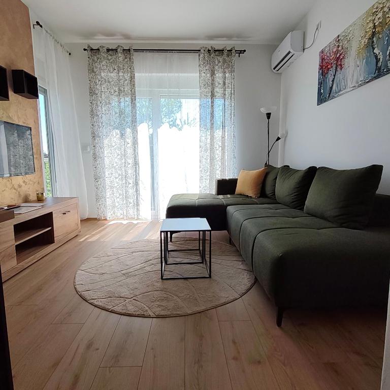 Cozy Stay IDEALAN APARTMAN ZA PORODICE I PAROVE - 1