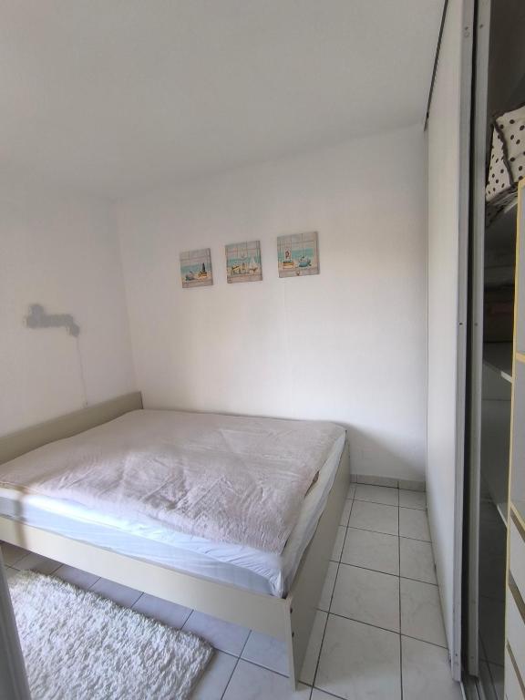 Appartement au calme avec une piscine - 3