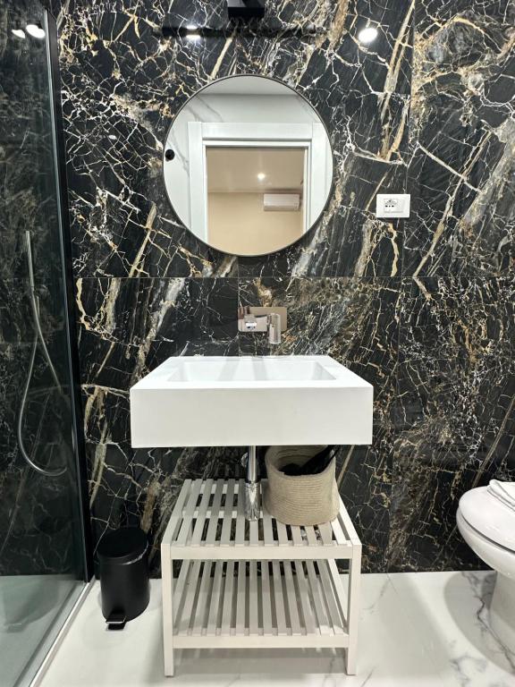 Dimora Romana Suites - 2