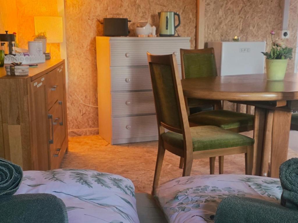 Cozy Cow Farm Lodge - 5