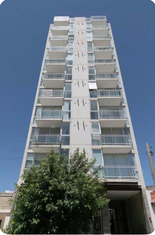 "Atardeceres de lujo en Semipiso zona Macrocentro con Cochera" - 3