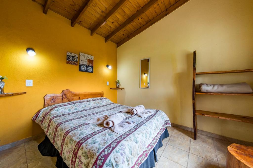 Apart Cabañas Para 2 personas con pileta climatizada - 3