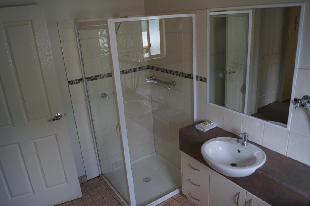 Tooleybuc River Retreat Villas photo