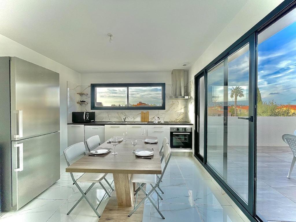 Le Calypso, Appartement 2 chambres , parking, clim - 2