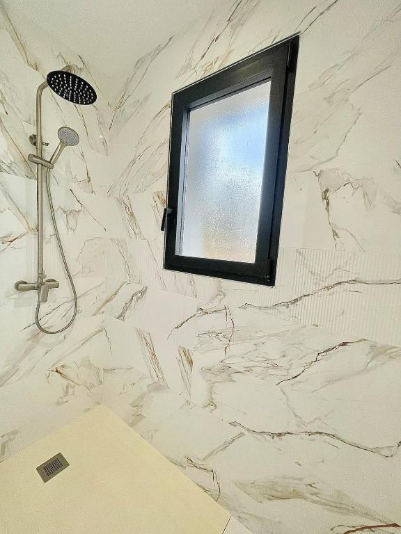 Le Calypso, Appartement 2 chambres , parking, clim - 5