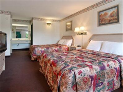 Days Inn By Wyndham Reidsville Photo 18