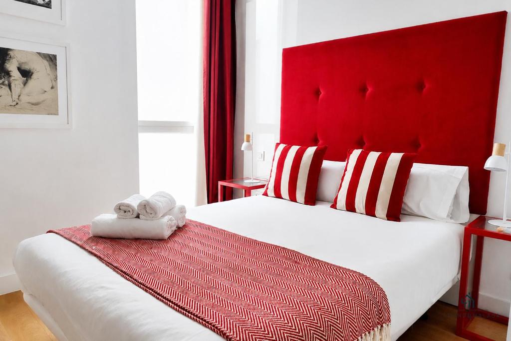 Living4Malaga Prime Center Two Bedrooms 2B - 5