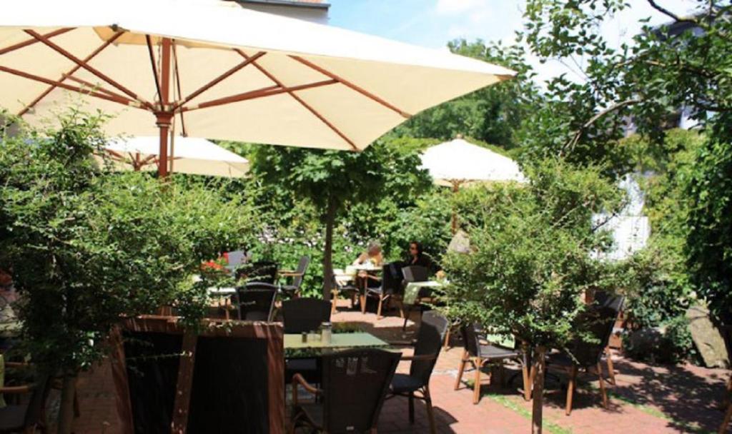 Restaurant-Cafe-Pension Himmel