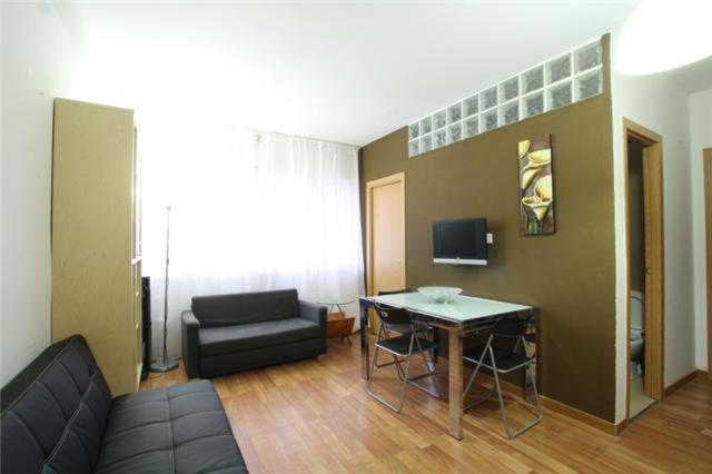 GOOD APARTMENT CLOT 4 bedrooms - 1