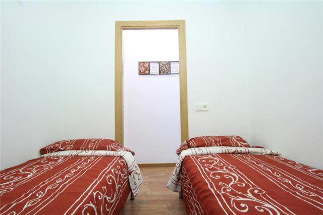 GOOD APARTMENT CLOT 4 bedrooms - 2