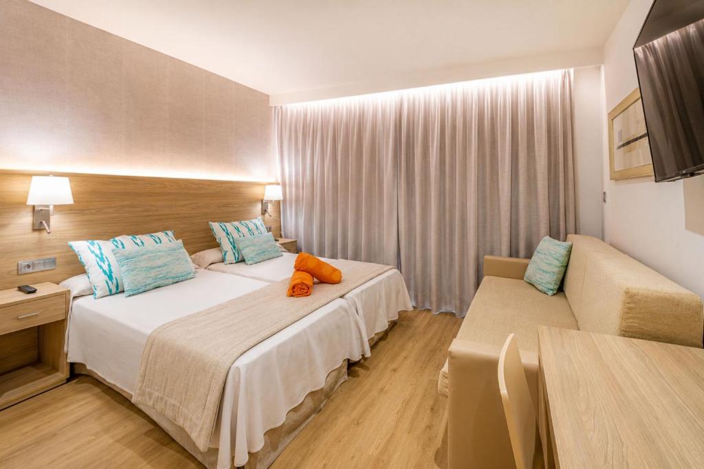 VIVA Eden Lago — Hotel rooms in Alcudia, Balearic Islands