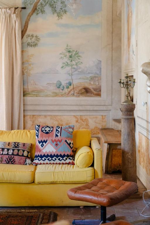 Unique & artistic country house, close to Aix - 3