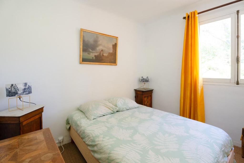 Unique & artistic country house, close to Aix - 4