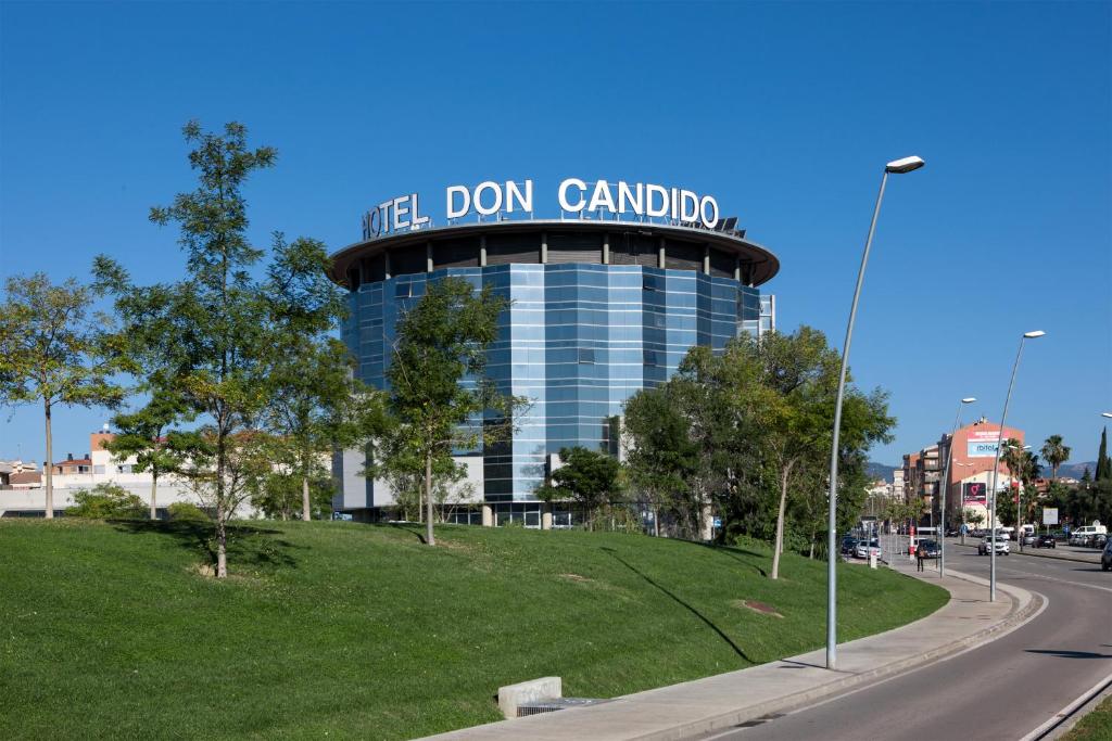 Don Candido 4* Sup — Hotel in Terrassa
