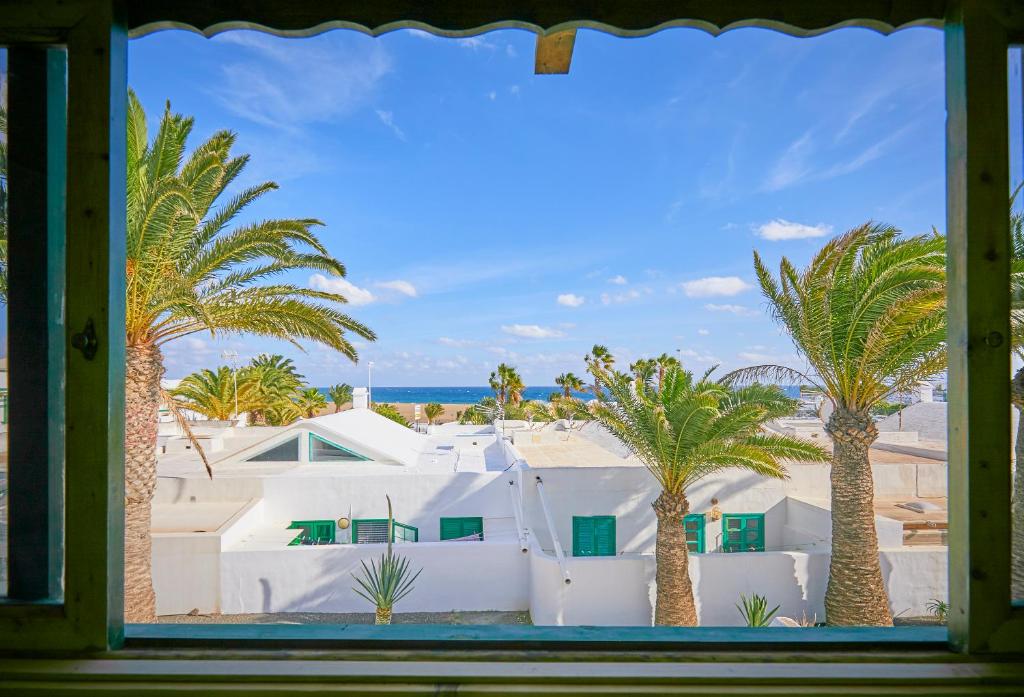 Villa Palmeras Beach Puerto del Carmen - 2