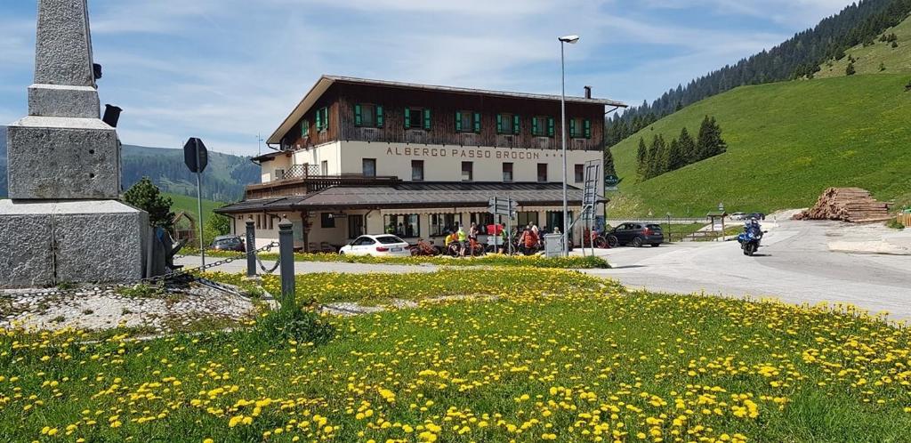 Albergo passo Brocon - 1