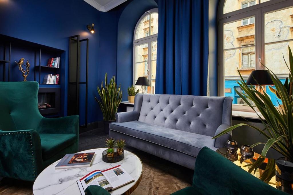 Hotel Chalet Swiss - 2