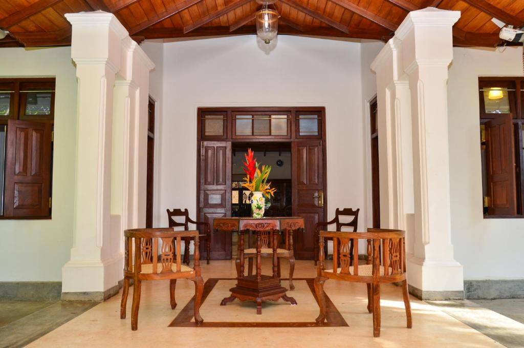 Villa Helvetia photo
