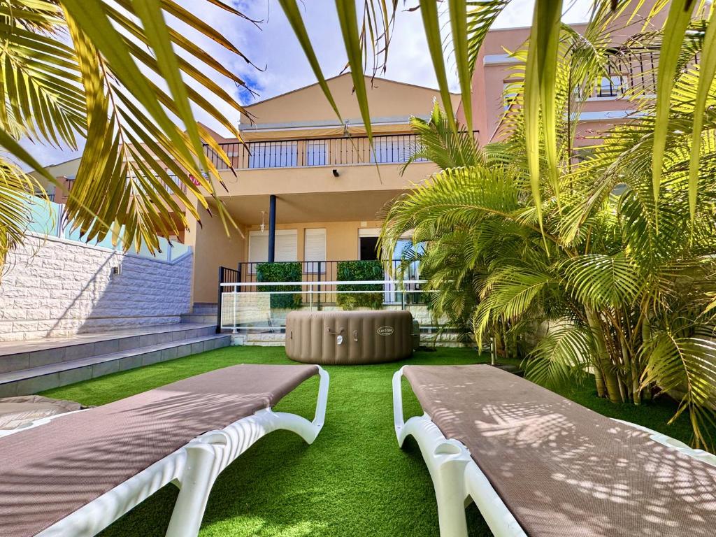 Modern 4 bedroom villa in Costa Adeje - 3