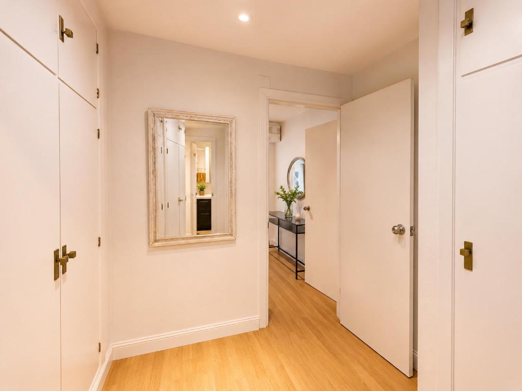 Magnolia Central Apartment III Big Terrace & Free Parking - 5