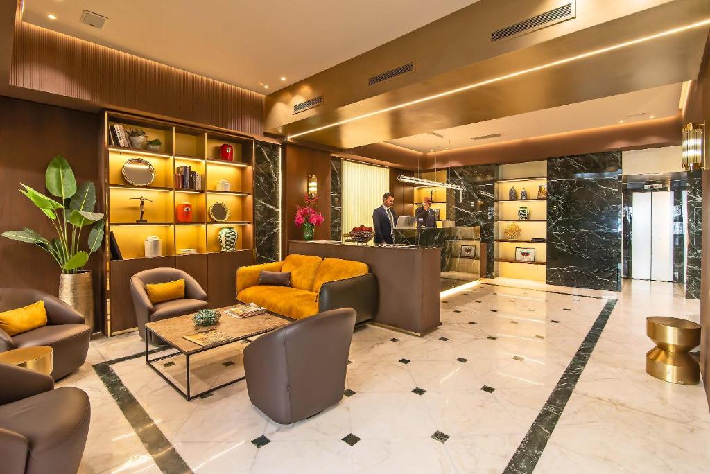 Hotel Accademia — Hotel building in Rome, Lazio