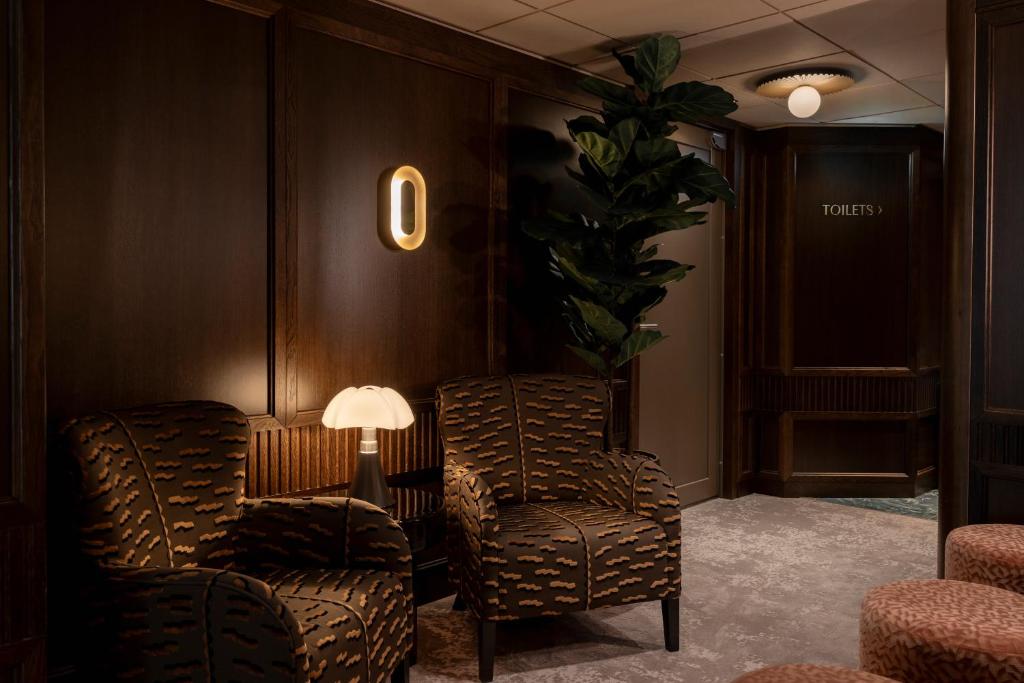 Bar/lounge