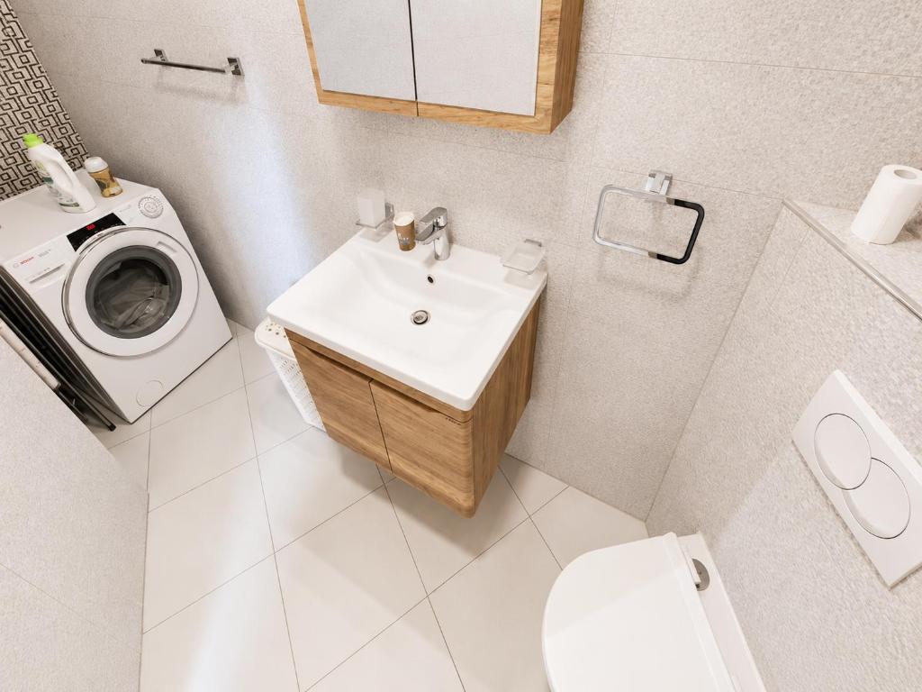Sun Vista apartments - 3