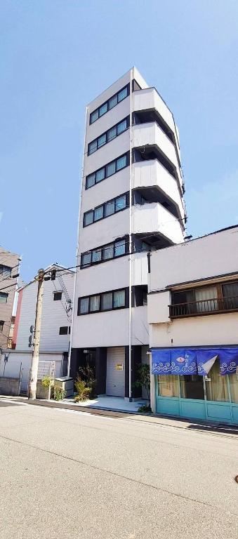USJ 5min , 4min Walk to Nishikujo Sta , Direct to Namba & KIX , Residential Hotel Alex 2F-4F