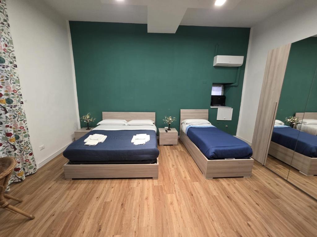 Vanzi Rooms - 5