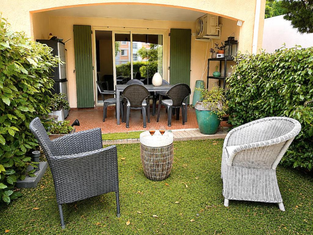 Escapade à deux- Plage à 500 m-Terrasse-Parking privé - 2