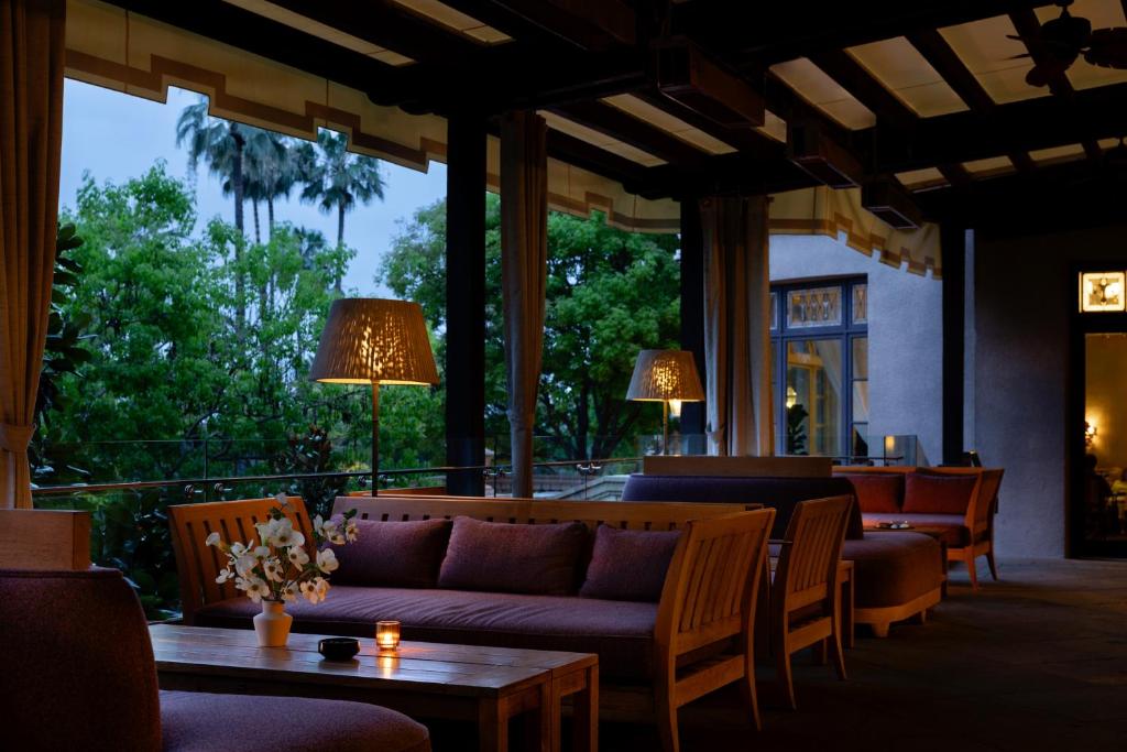 Bar/lounge