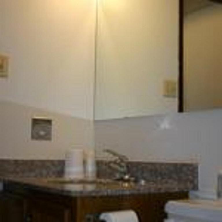 Pleasant Valley Motel Houston photo