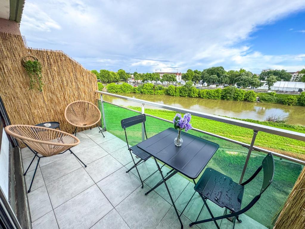 La Rive - Vue panoramique, climatisation, parking, terrasse, centre ville et thermes à pied - 2