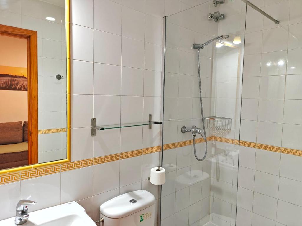 Apartamentos Isabel - 2