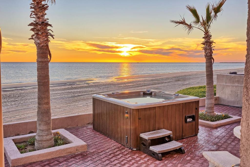 Villa Emilia at Costa Diamanté Private Hot Tub - 2