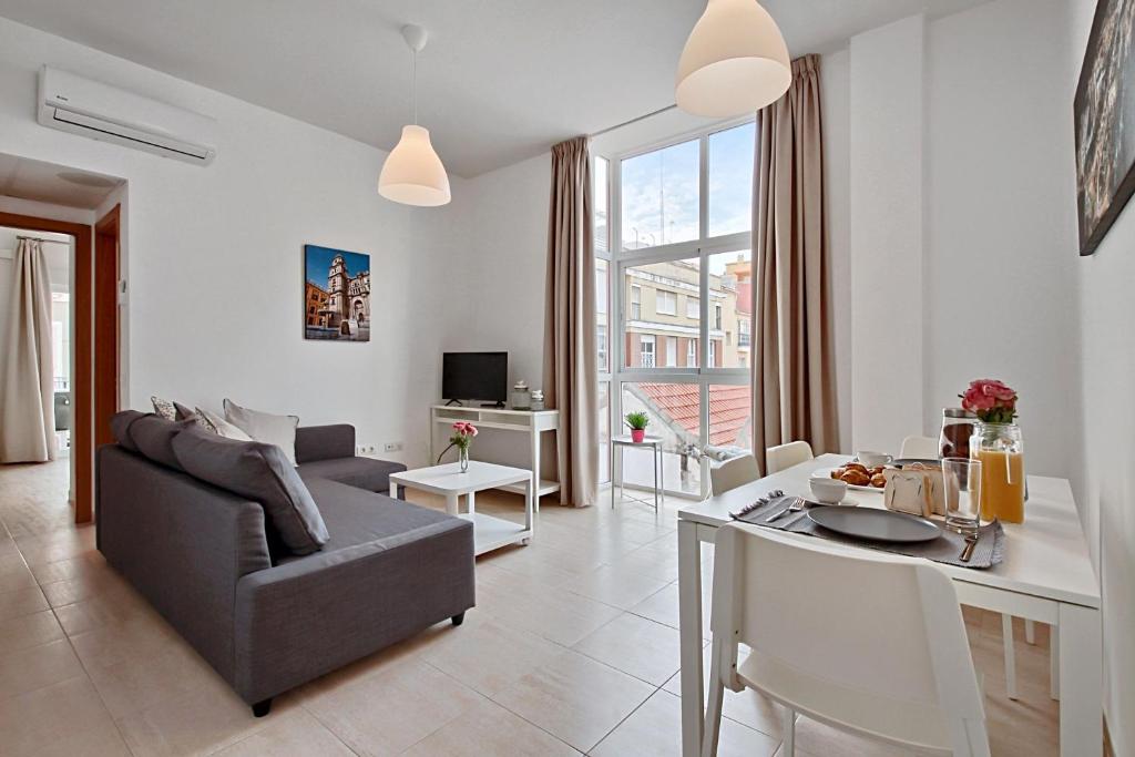 Apartamento terraza privada 2D. MALAGA CENTRO - 3