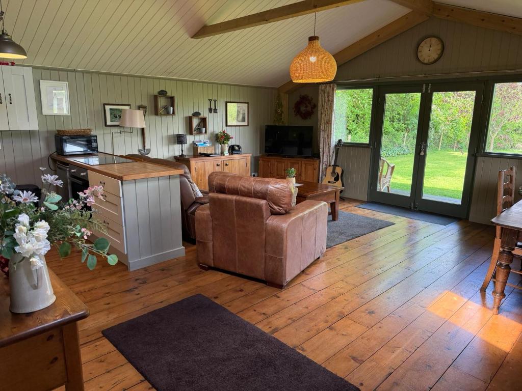 The Potting Shed And The Garden Shed Self Catering photo 2