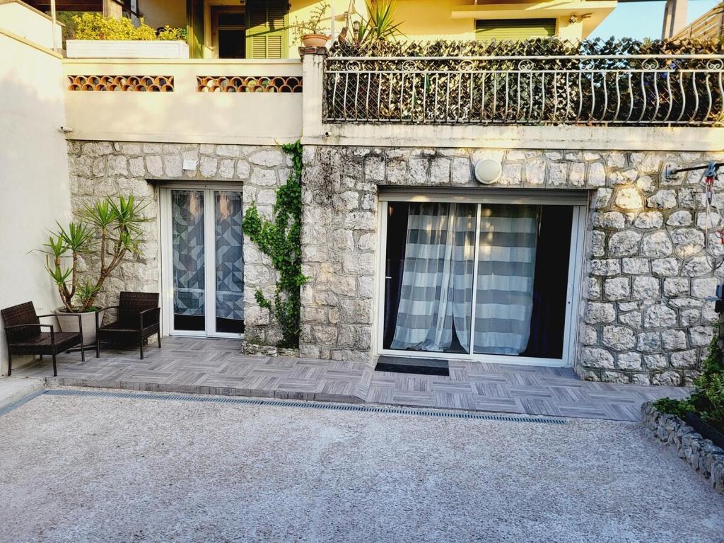 Monaco-beach 20min ground floor parking airconditioning wifi - 3