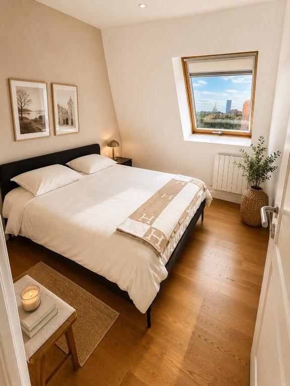 Luxury Avenue des Champs-Elysees 4 Bedrooms - 5