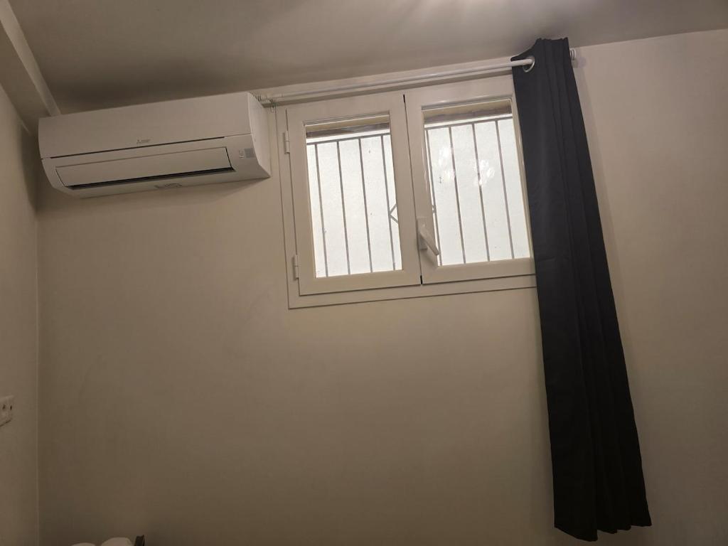 Monaco 50m Renovated 2 room apartment fully equipped airconditioning WiFi - 5