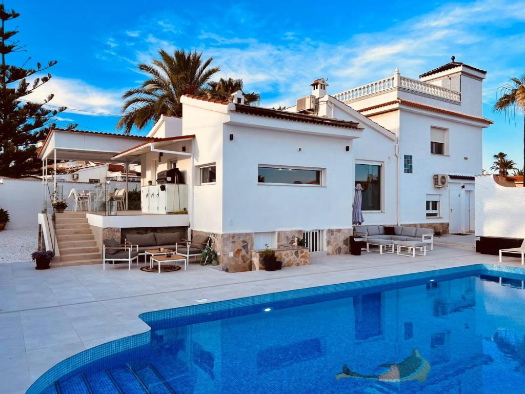 Calle Algarrobos Pool Villa - 1