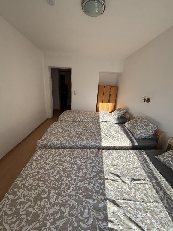 Apartment K - 4