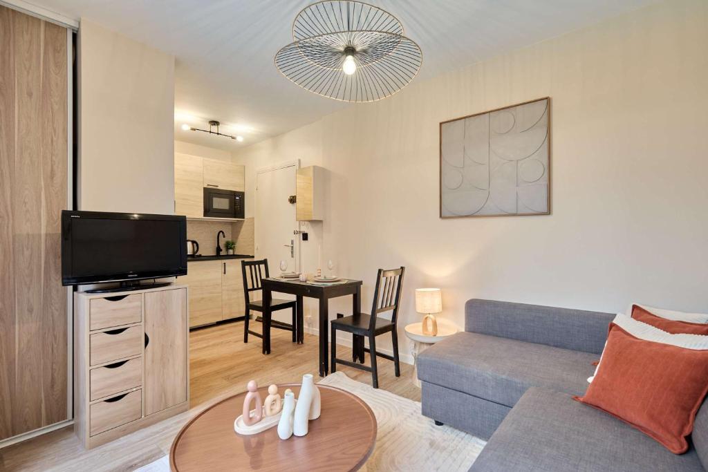 Charming Suite center of Paris Le Marais - 5