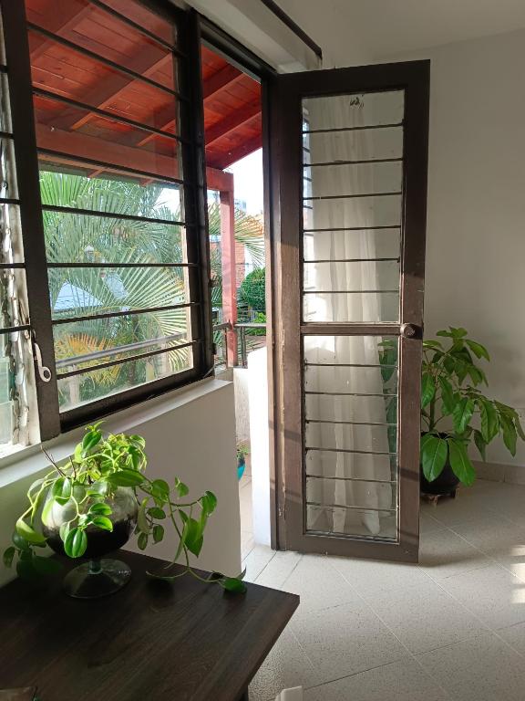 Room un Medellín - Poblado 1 - 4