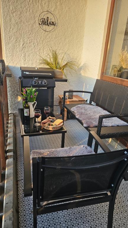 Alp-Juwel - mit Hallenbad und Sauna, 4 Schlafbereiche, Hallenbad, Sauna, inklusive Bettwäsche, Handtücher, tolle Kinderausstattung - 1