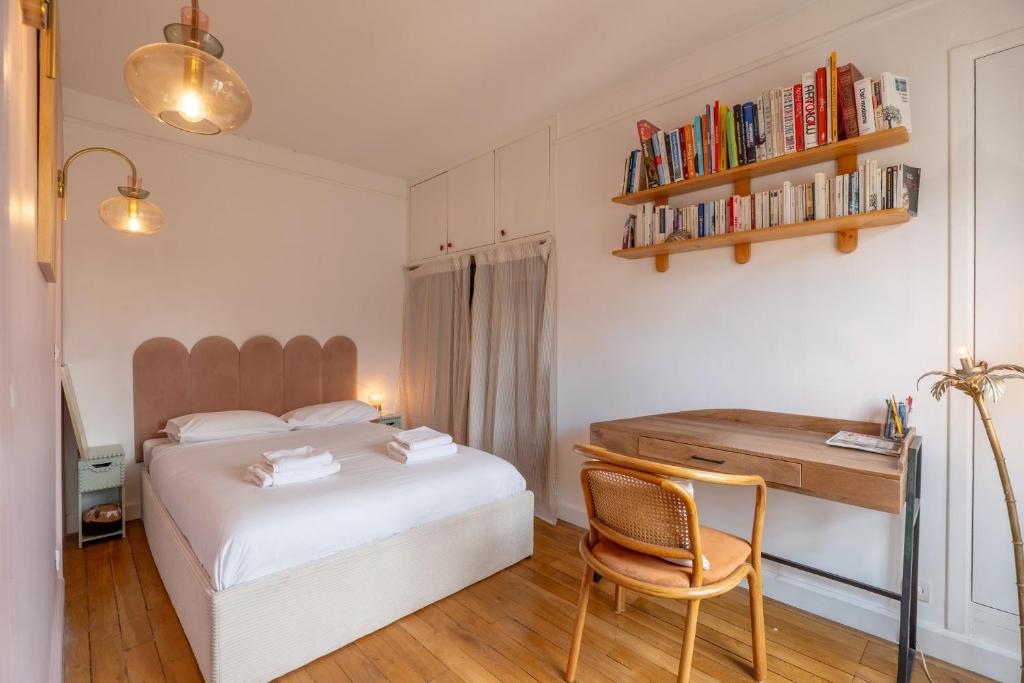 Charming 1BR Top Floor in Montmartre with Elevator - 5