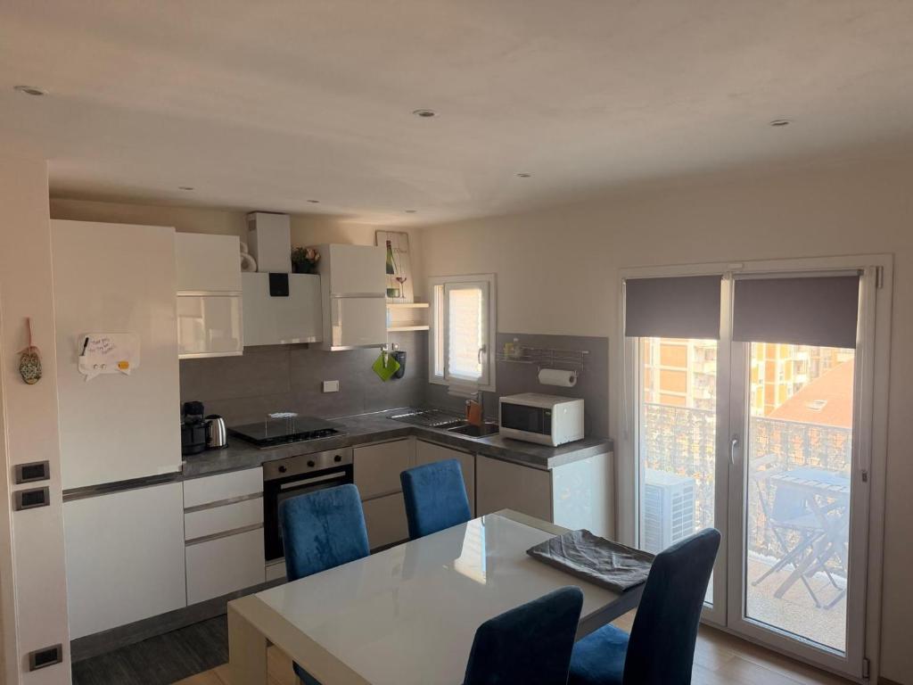 New, bright, cozy Florence apartment with view - 3