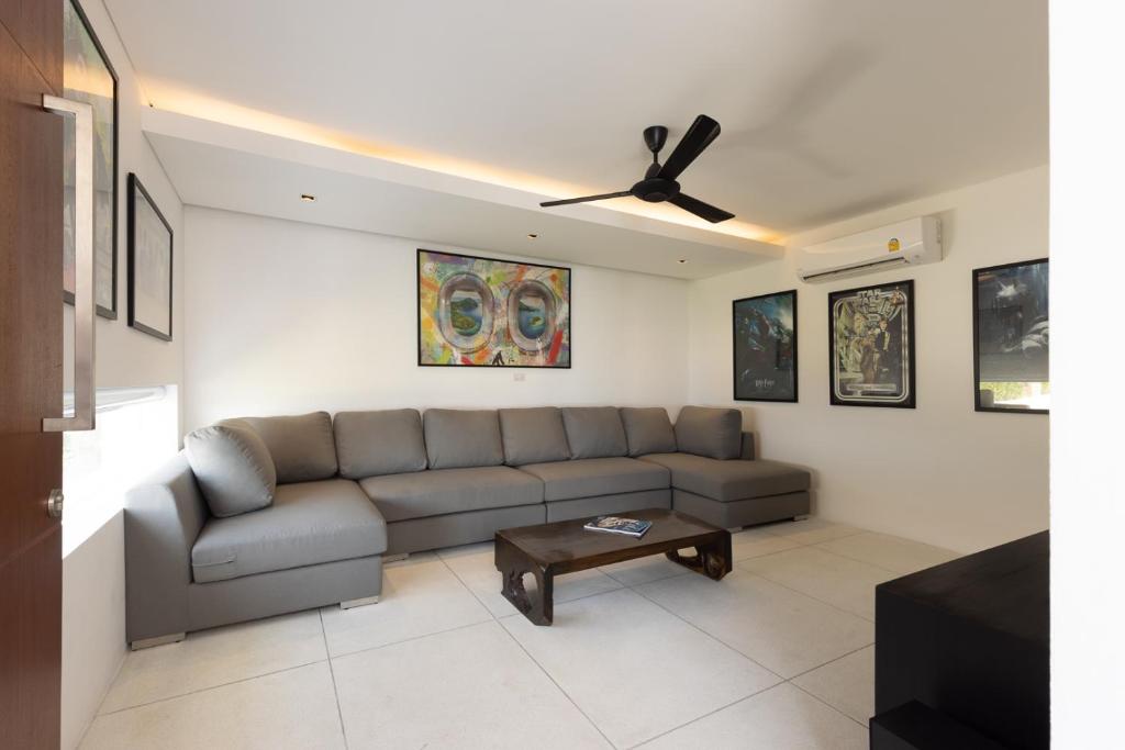 Floor plans