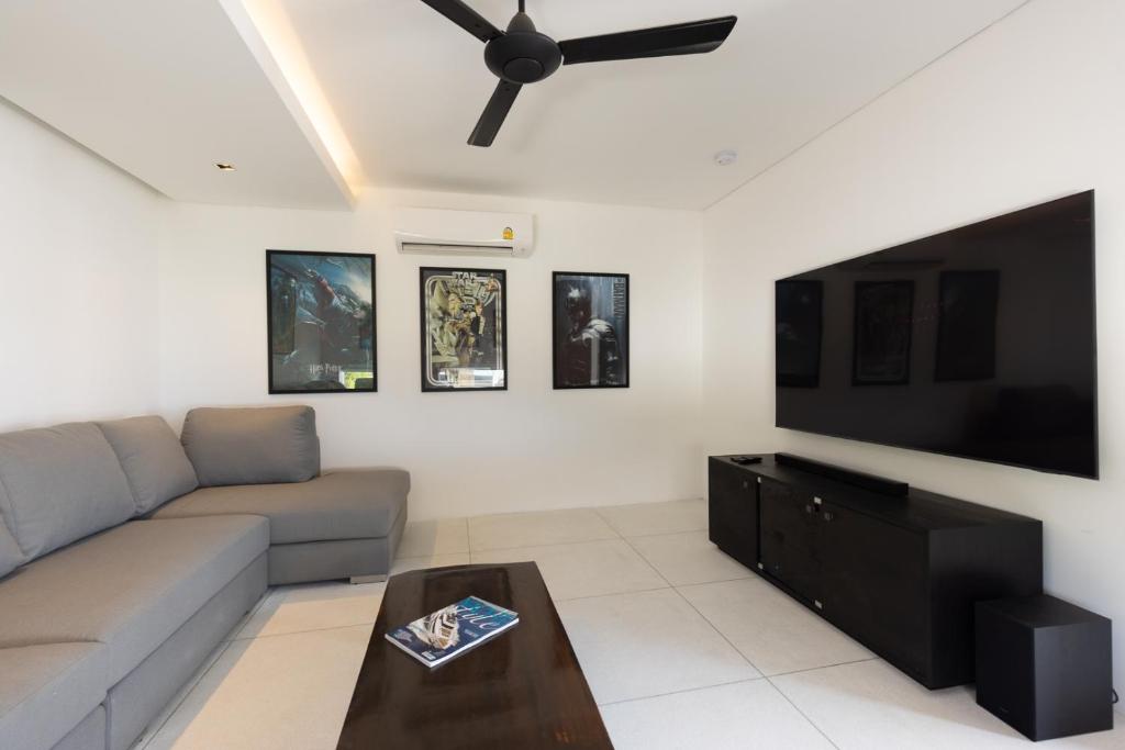 Floor plans